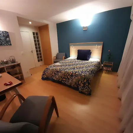 Homestay Porte De Versailles *
